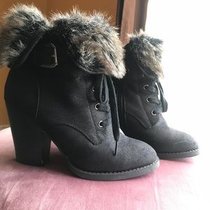 Black ankle bootie heels w/ faux fur detail